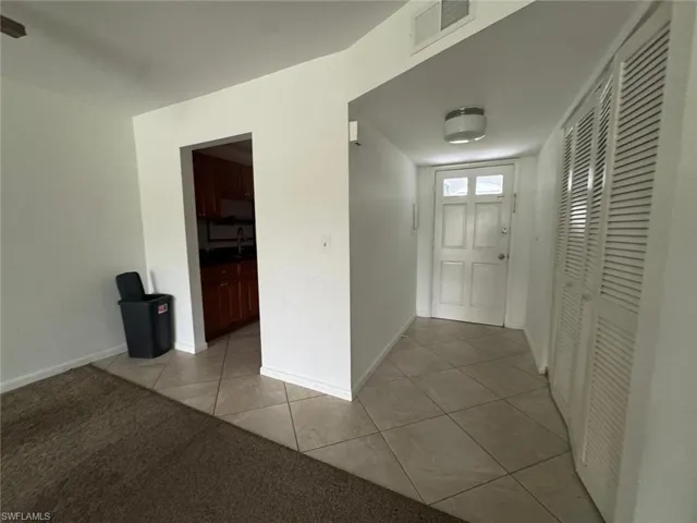 4900 Biscayne Dr 21, Naples, Florida 34112