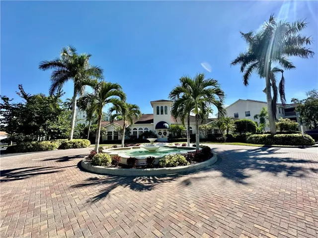 4700 Saint Croix Ln # 335, Naples, Florida 34109