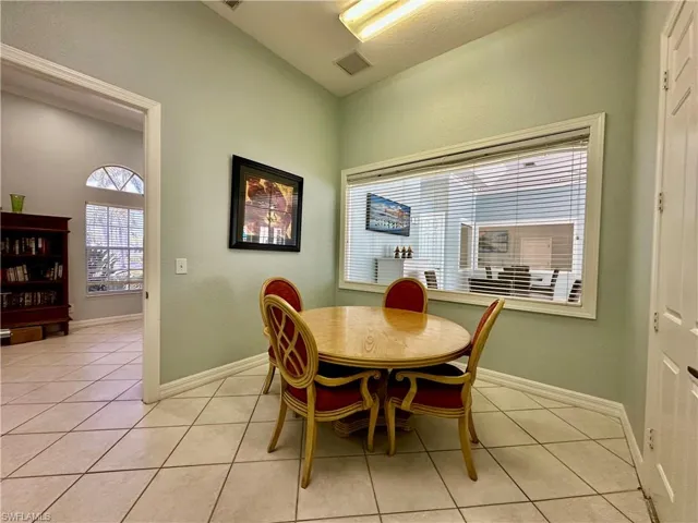 4700 Saint Croix Ln # 335, Naples, Florida 34109
