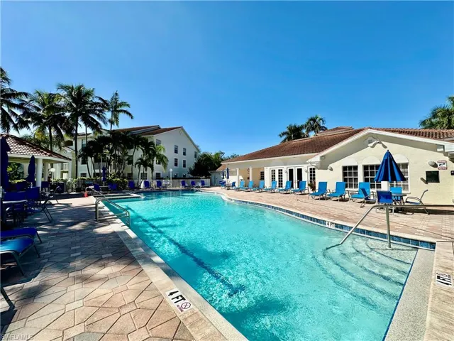 4700 Saint Croix Ln # 335, Naples, Florida 34109