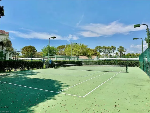 4700 Saint Croix Ln # 335, Naples, Florida 34109