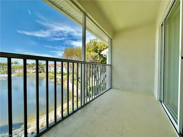 4700 Saint Croix Ln # 335, Naples, Florida 34109