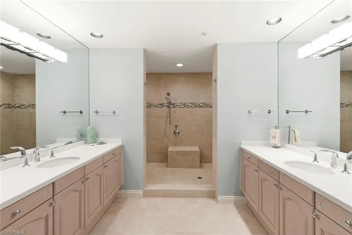 5000 Royal Marco Way 831, Marco Island, Florida 34145