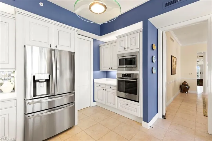 5000 Royal Marco Way 831, Marco Island, Florida 34145