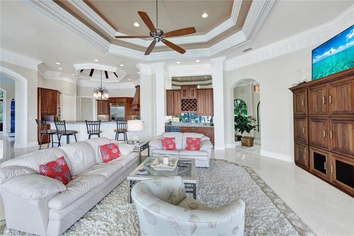 Double coffered ceiling detail!