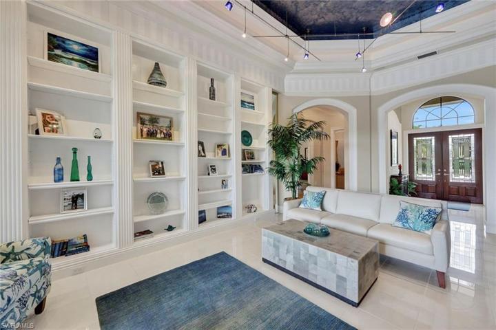 Beautiful built-ins!