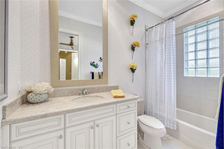 Guest bathroom #2