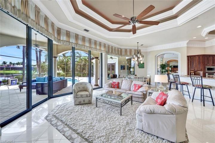 Amazing natural light throughout!
