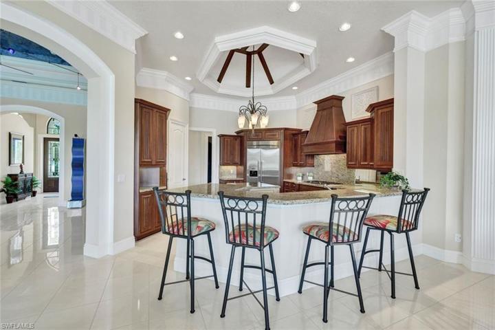 Ample seating for family and frineds
