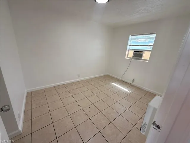 3049 2nd St 2, Fort Myers, Florida 33916