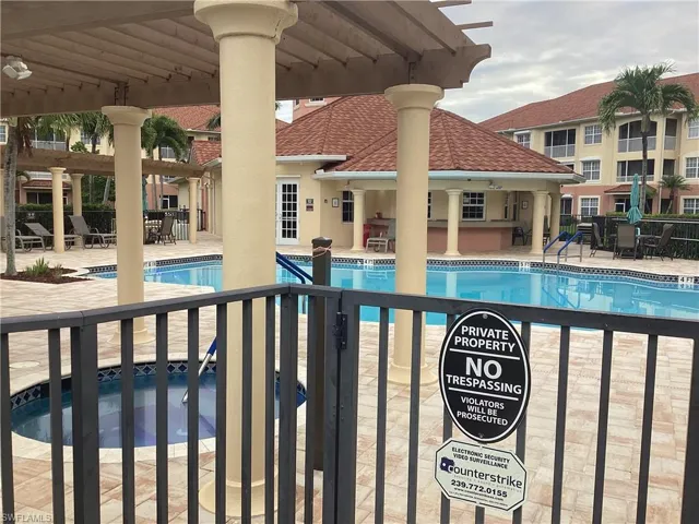 1121 Van Loon Commons Cir 304, Cape Coral, Florida 33909