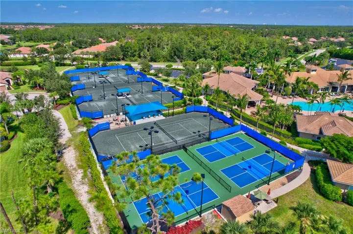 11701 Bowes Cir, Fort Myers, Florida 33913