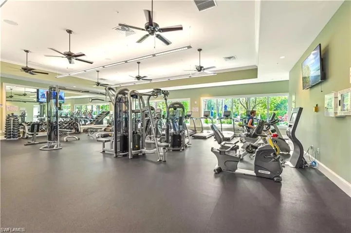 11701 Bowes Cir, Fort Myers, Florida 33913