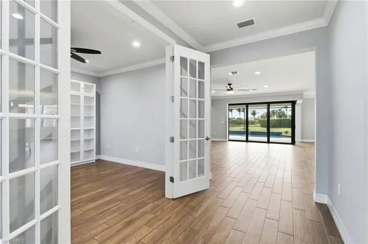11701 Bowes Cir, Fort Myers, Florida 33913