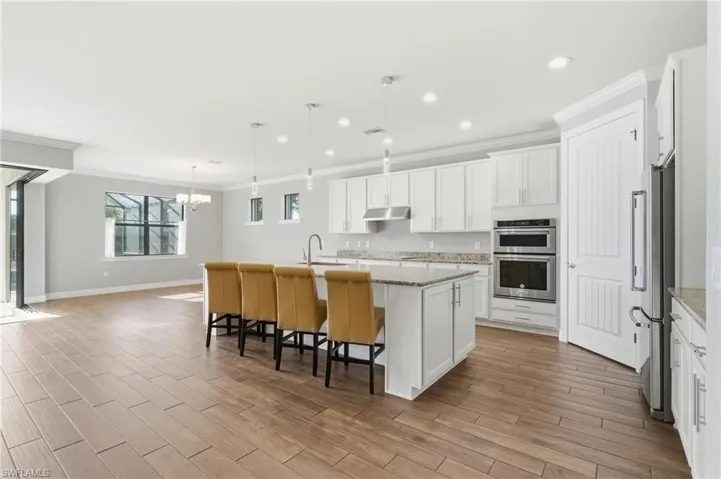 11701 Bowes Cir, Fort Myers, Florida 33913