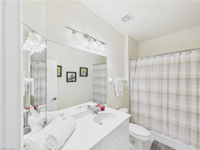 5630  Chelsey  LN, Fort Myers, FL 33912
