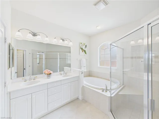 5630  Chelsey  LN, Fort Myers, FL 33912