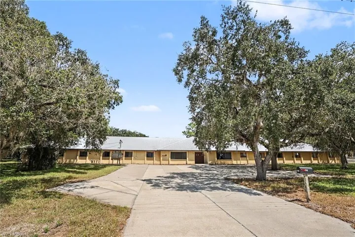 151 S. Missouri, LaBelle FL 33935