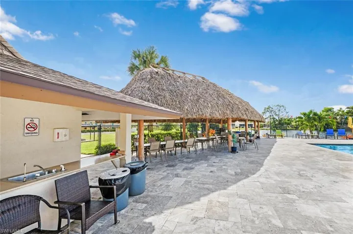 Fun Tiki Hut for social gatherings