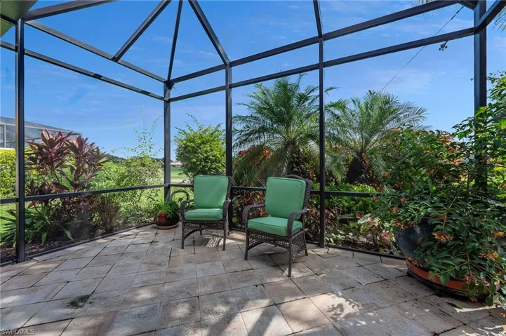 View of patio / terrace with glass enclosure