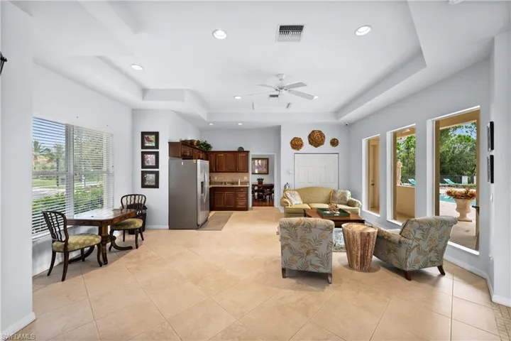 16091  Thorn Wood  DR, Fort Myers, FL 33908