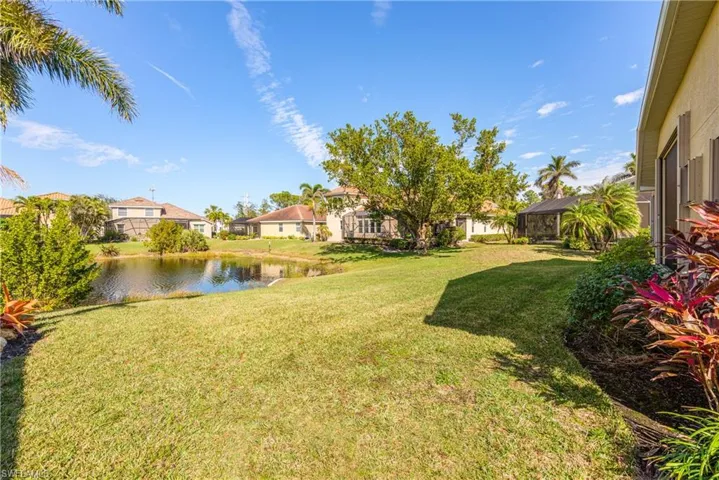 16091  Thorn Wood  DR, Fort Myers, FL 33908