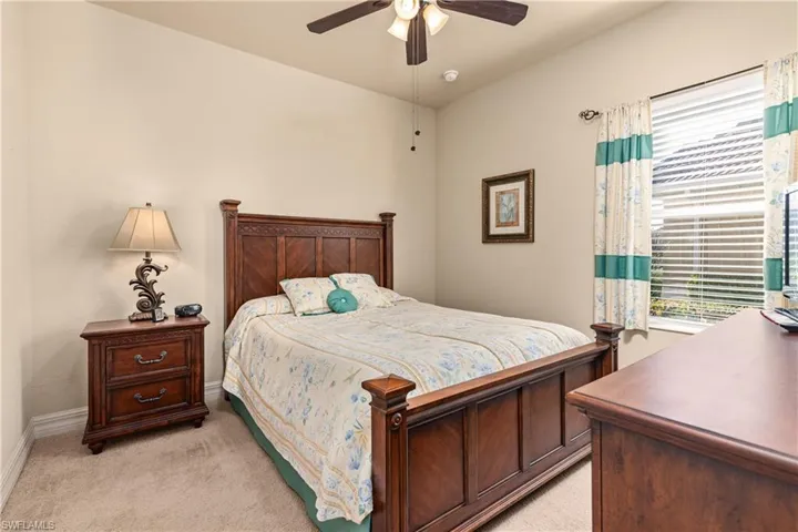 16091  Thorn Wood  DR, Fort Myers, FL 33908