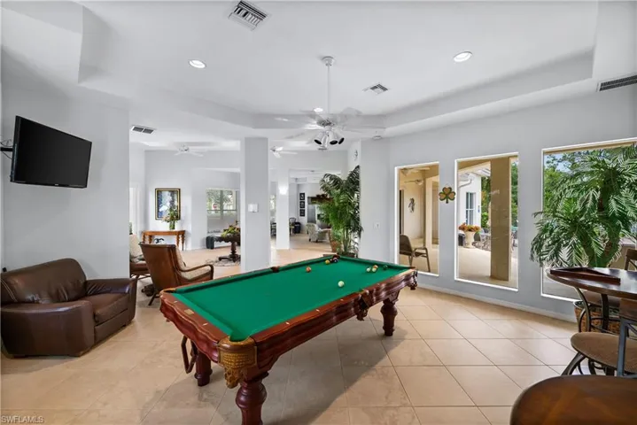 16091  Thorn Wood  DR, Fort Myers, FL 33908