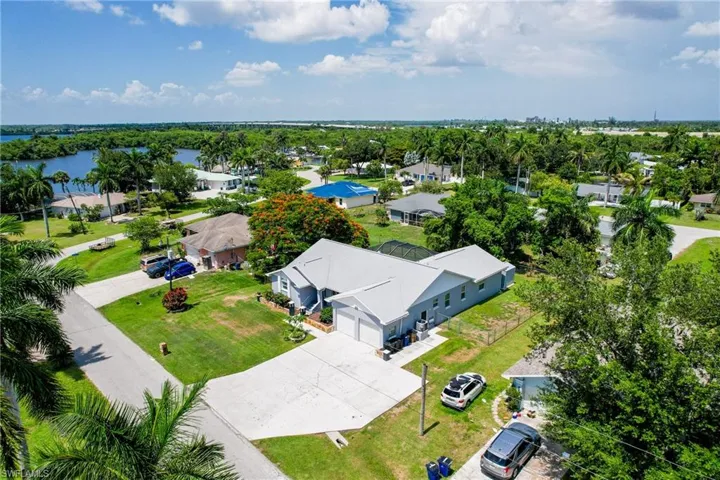 320 Georgia Ave, Fort Myers, Florida 33905
