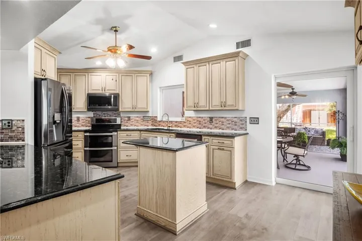 320 Georgia Ave, Fort Myers, Florida 33905