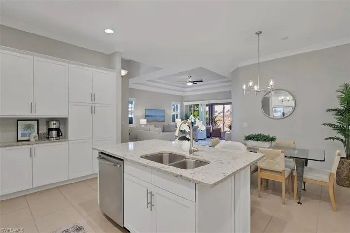 6809  Bequia  WAY, Naples, FL 34113