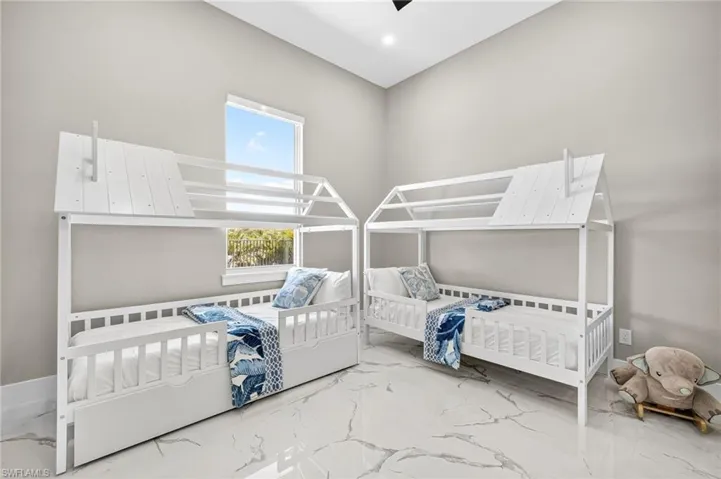 3217 Sw 3rd Ter, Cape Coral, Florida 33991