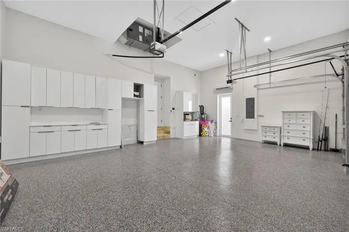 3217 Sw 3rd Ter, Cape Coral, Florida 33991