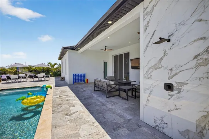 3217 Sw 3rd Ter, Cape Coral, Florida 33991