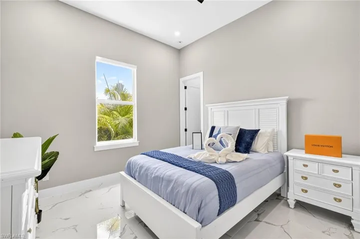 3217 Sw 3rd Ter, Cape Coral, Florida 33991