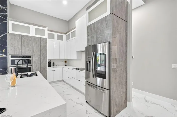 3217 Sw 3rd Ter, Cape Coral, Florida 33991
