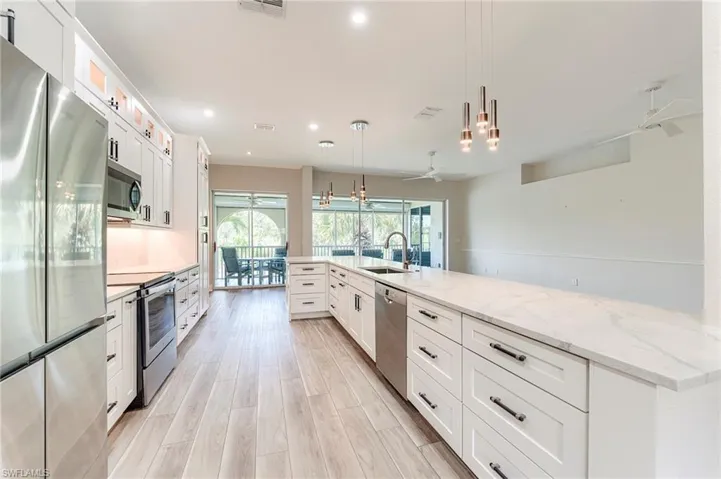 STAINLESS STEEL APPLIANCES