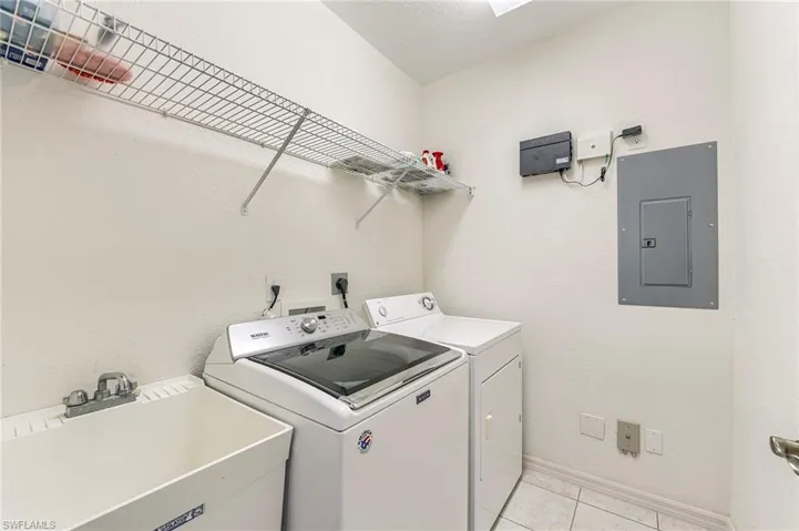 COMPLETE WITH LAUNDRY TUB