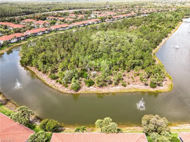 Lake view from your Lanai Day or Night