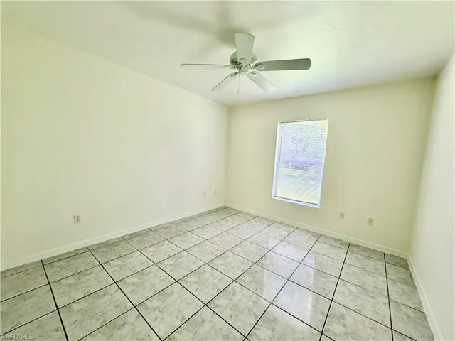 4737 28th St Sw, Lehigh Acres, Florida 33973