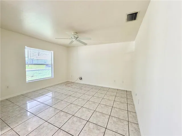 4737 28th St Sw, Lehigh Acres, Florida 33973
