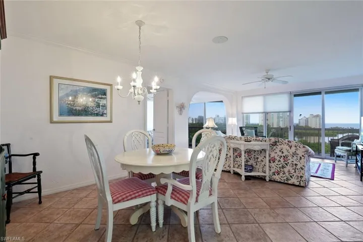 5501 Heron Point Dr 702, Naples, Florida 34108