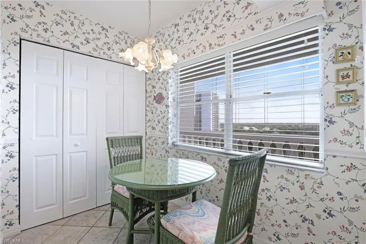 5501 Heron Point Dr 702, Naples, Florida 34108