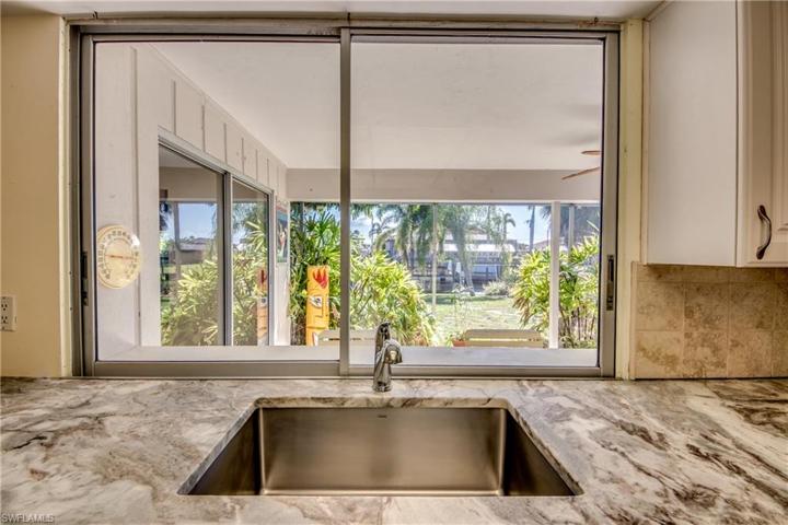 Kitchen pass thru window to lanai