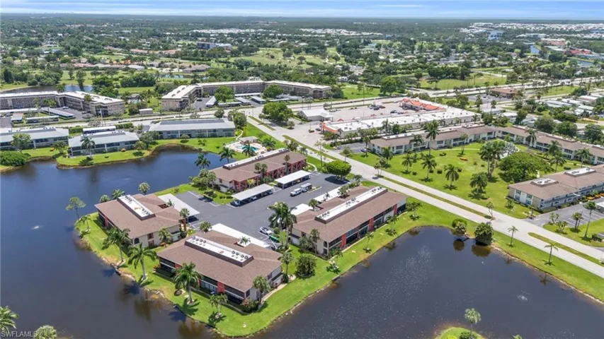 344  Charlemagne  BLVD, Naples, FL 34112