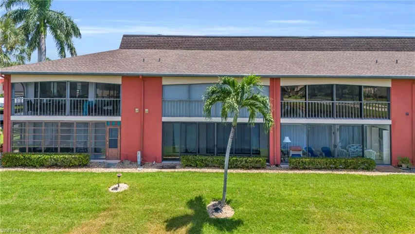 344  Charlemagne  BLVD, Naples, FL 34112