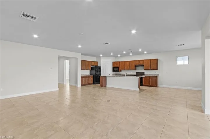 9532  Greyhawk  TRL, Naples, FL 34120