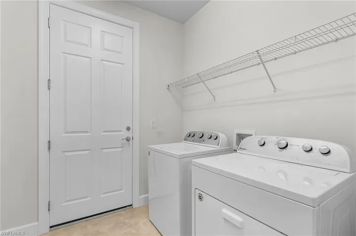 9532  Greyhawk  TRL, Naples, FL 34120