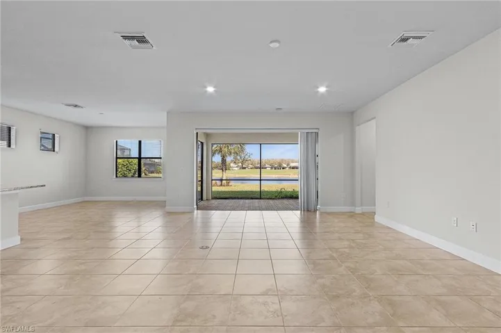 9532  Greyhawk  TRL, Naples, FL 34120