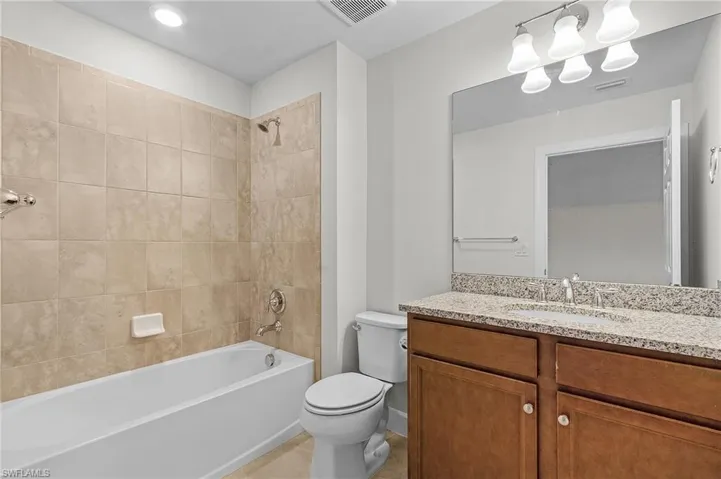 9532  Greyhawk  TRL, Naples, FL 34120